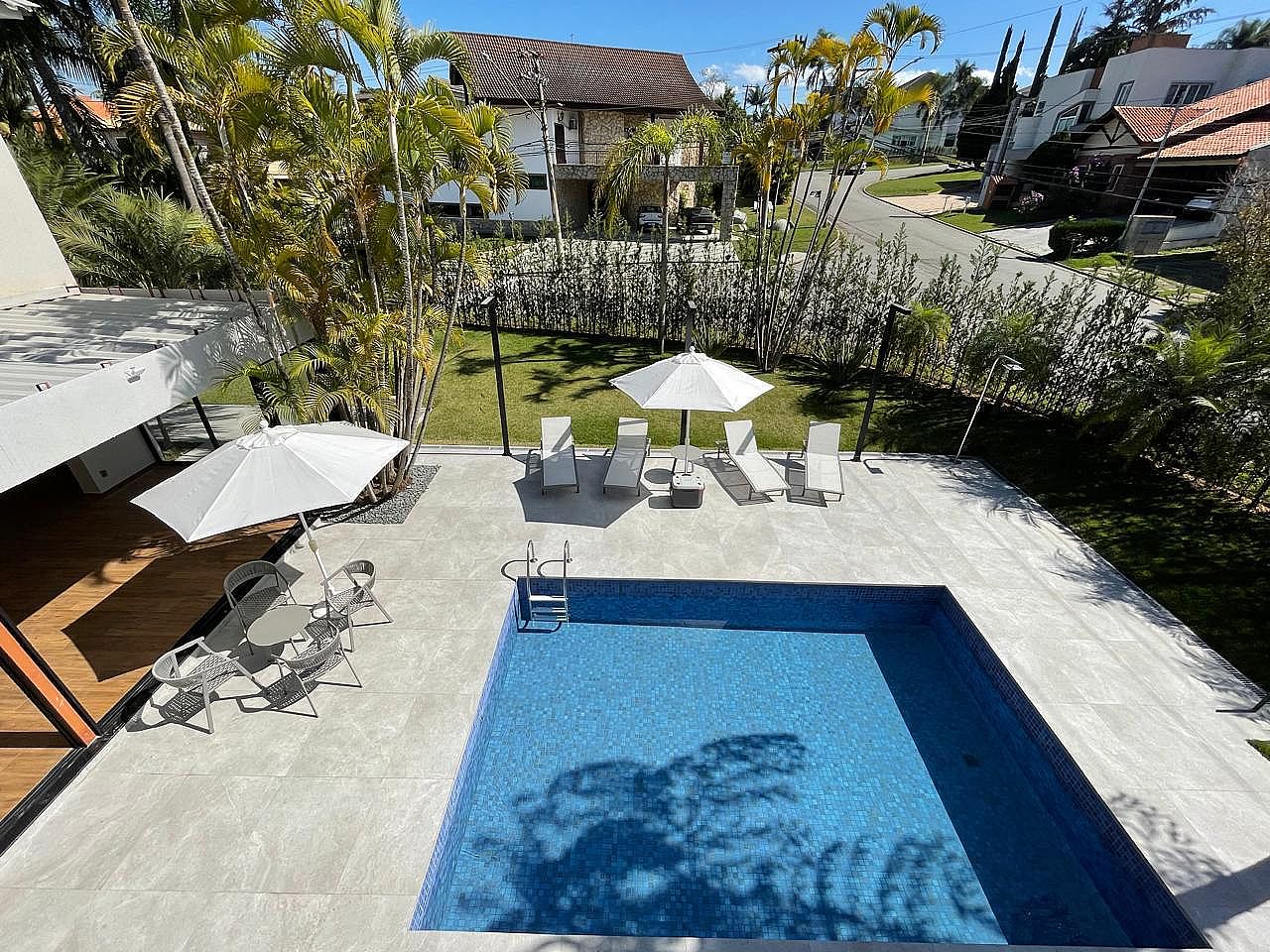 Casa de condom�nio&nbsp;Santana de Parna�ba &nbsp;Alphaville &nbsp;Alphaville Residencial 06